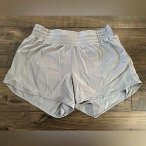Lululemon Hottie Hot 4” Shorts - Light Gray Size 10